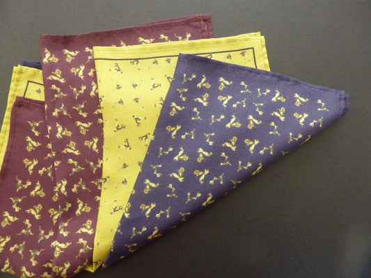 Men's silk pocket square "Touch of gold"
